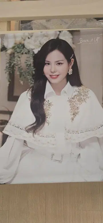 NiziU MAKO Burn it Up 태피스트리