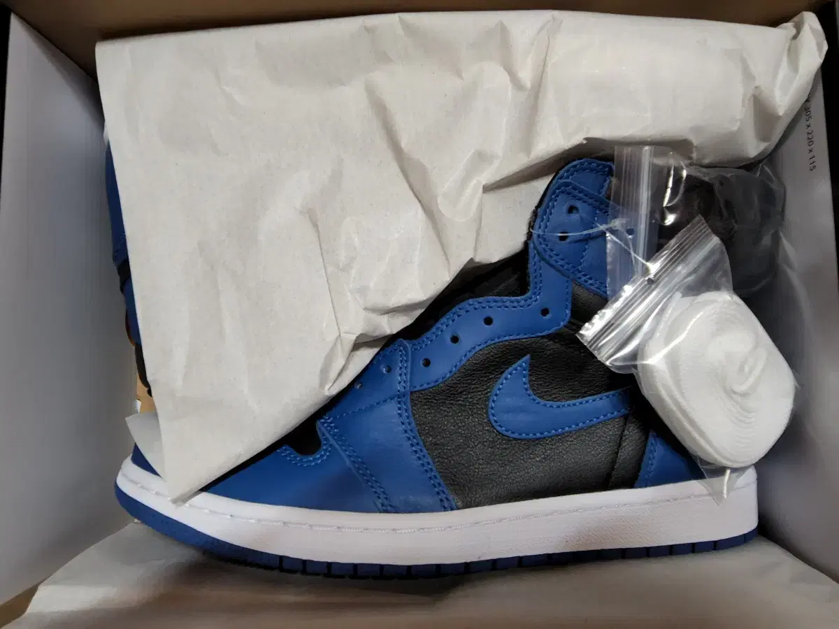 Nike Jordan 1 Retro High OG Dark Marina Blue 275 size