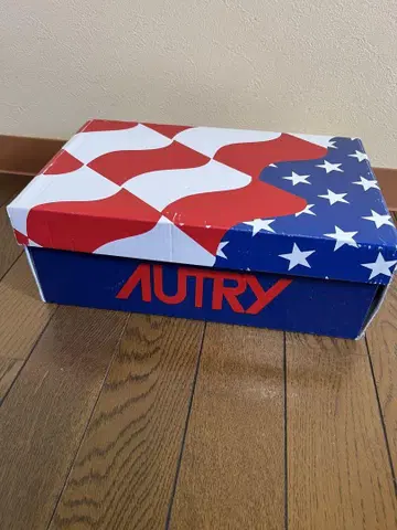 AUTRY (오토리) 01 LOW MAN LEAT/SUEDE 40