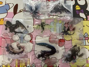제일복권 몬스터 헌터 아크릴 스탠드 8종