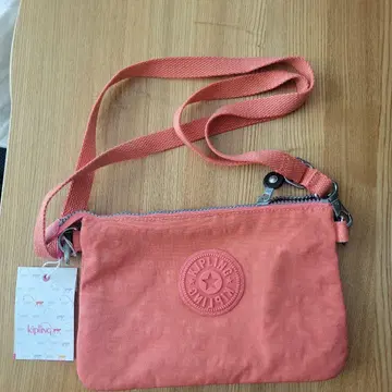 Kipling 핑크 숄더백 택 포함 새상품