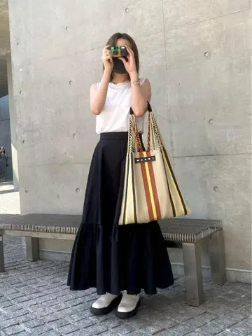 블랙 플레어 스커트 M 사이즈