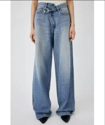 MOUSSY CROSS WAIST WIDE STRAIGHT 사이즈 1