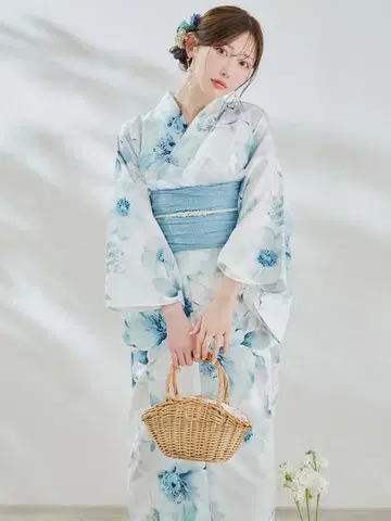 Sugar nine 세퍼레이트 수채화 플라워 유카타
