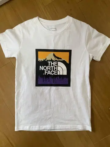 THE NORTH FACE 로고 티셔츠 S 사이즈 화이트