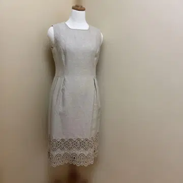 R.Deux 베이지 슬리브리스 드레스 레이스 밑단