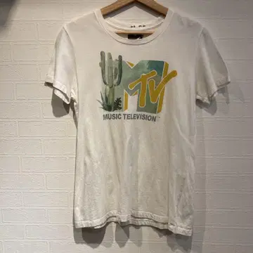 MTV 티셔츠 화이트 로고 프린트 L 사이즈