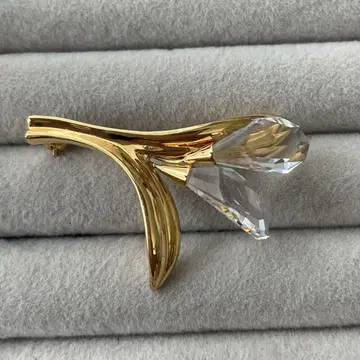 SWAROVSKI 브로치