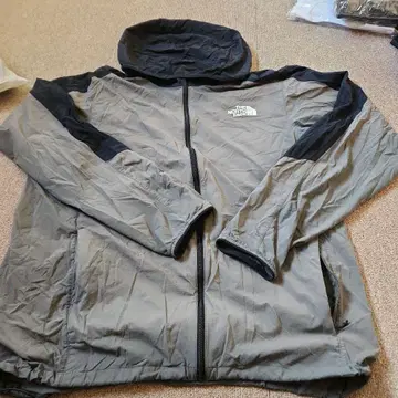 THE NORTH FACE 나일론 자켓 그레이