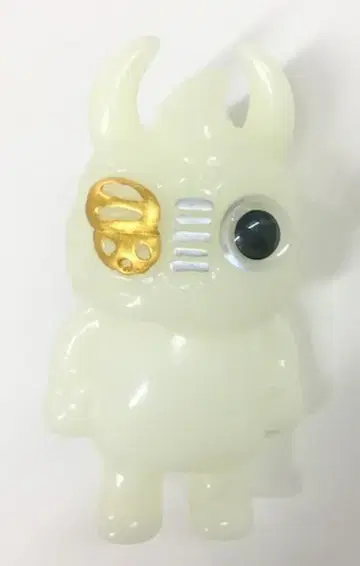 REALHEAD/UAMOU 우아모스 축광 성형/금은