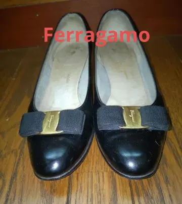 used 페라가모 펌프스 블랙 24.0cm