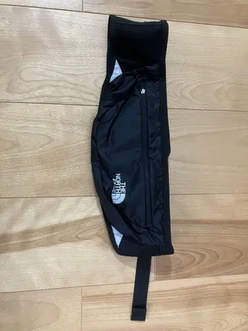 THE NORTH FACE NM61820 바디백 블랙