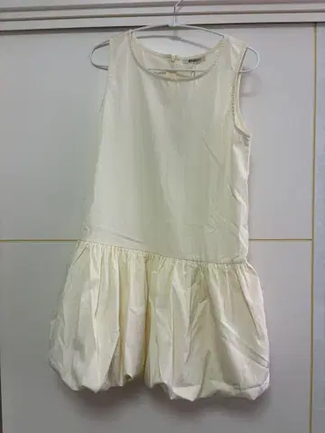 벌룬 슬리브리스 원피스