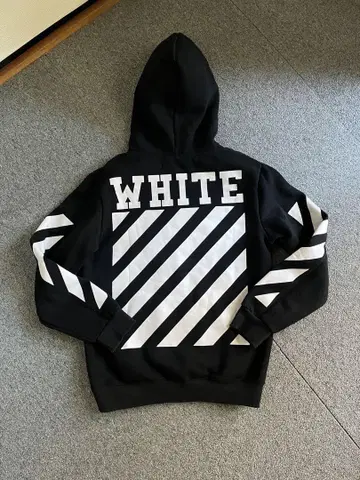 OFF-WHITE 스트라이프 후드티 블랙