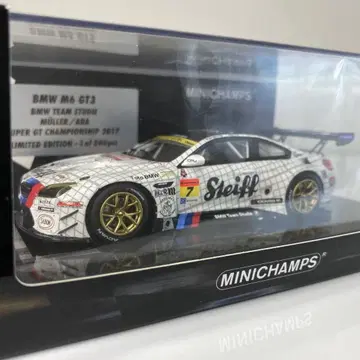 1/43 BMW M6 GT3 BMW TEAM STUDIE 2017/PMA