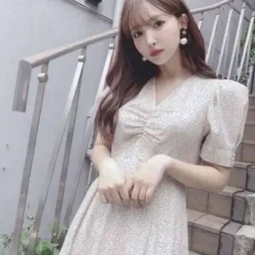 CELFORD 플레어 원피스 도트 무늬 반팔 페티코트 포함