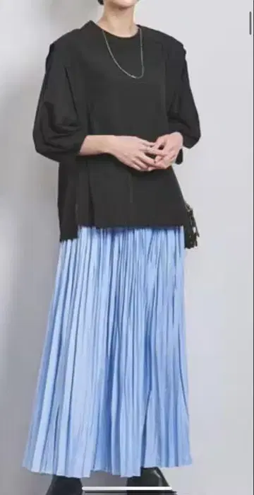미사용 UNITED ARROWS 턱 퍼프 슬리브 블라우스 셔츠 블랙