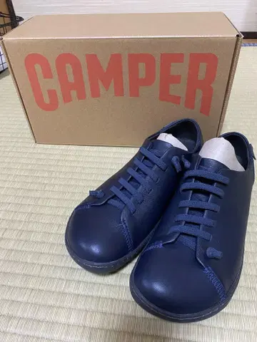CAMPER 네이비 스니커즈 사이즈 39