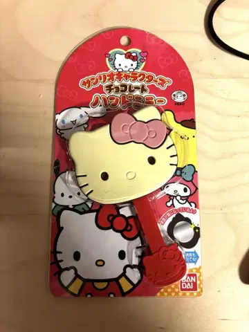 산리오 캐릭터즈 초콜릿 핸드 거울 헬로키티