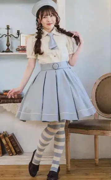 쿠루미 마린 아카데미아 스커트 연한 파랑 M 사이즈