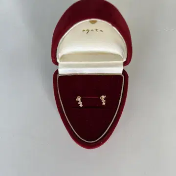 agete 골드 스터드 귀걸이