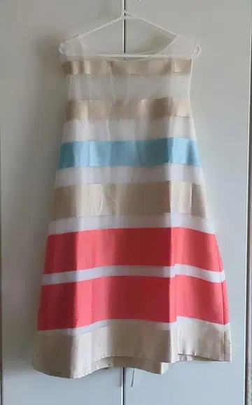 TSUMORI CHISATO 스트라이프 슬리브리스 원피스 드레스