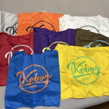 케보즈 keboz 기간 한정 쇼핑백 토트백 모두 같은 크기