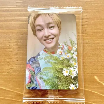 SHINee 오뉴 퍼센트 CD 구매 혜택 트레이딩 카드