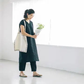 북유럽 생활용품점 린넨 셋업 릴랙스 의류 블랙