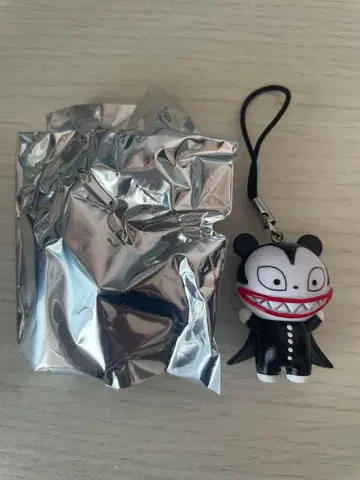 나이트메어 비포 크리스마스 시크릿 스트랩 뱀파이어 테디