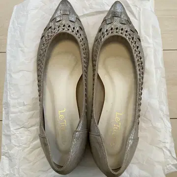 LE TALON 포인트 사시 메쉬 플랫 실버 25cm