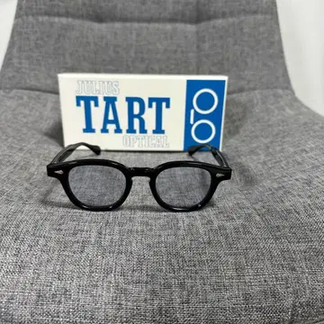 julius tart optical ar 44 블랙 PL-001A