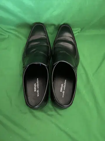 REGAL Worth Collection 블랙 로퍼