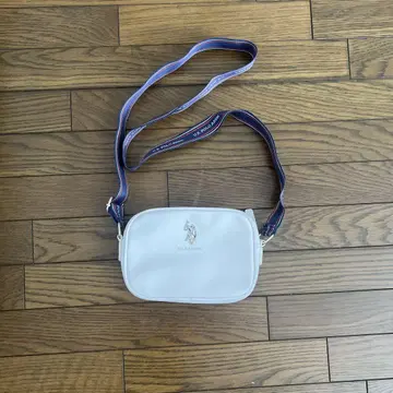 U.S. POLO ASSN. 숄더백 화이트