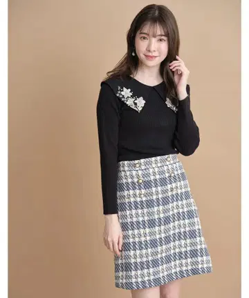 tocco clocet 타이트 트위드 스커트
