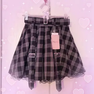 [택 포함 새상품] 벨트 플리츠 스커트 블랙 체크 (majoretty)