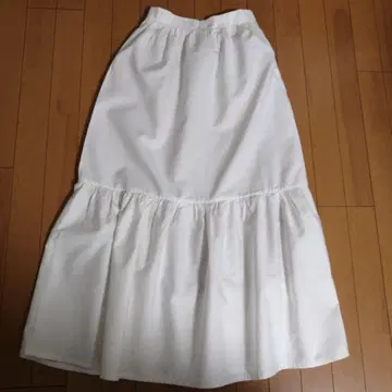 새상품급 flower 플레어 롱 스커트 화이트 약 90cm