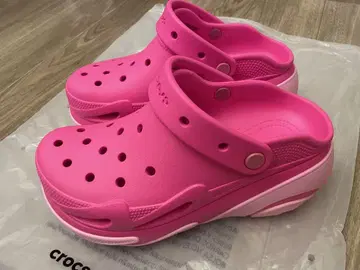 시착만 한 상품 Crocs 버블 크러쉬 크로그 핑크 25cm
