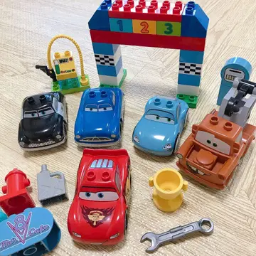 카즈 캐릭터카 레고 세트