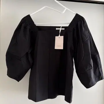 Marilyn Moon 마릴린 문 블랙 블라우스