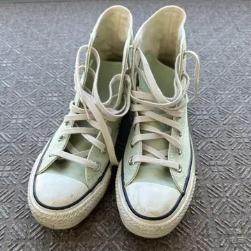 새상품급 컨버스 올스타 하이컷 오사카 한정판 23.5cm