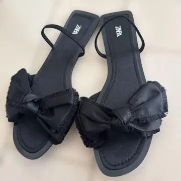 ZARA 자라 리본 뮬 플랫 샌들 블랙