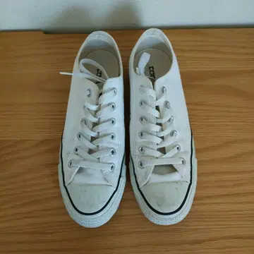 컨버스 화이트 스니커즈 25.0cm