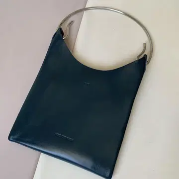 ADD CULUMN 핸들 숄더백 다크 블루 새상품급