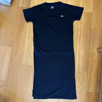THE NORTH FACE 블랙 반팔 티셔츠 원피스