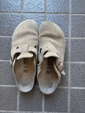 BIRKENSTOCK / 버켄스탁: Boston