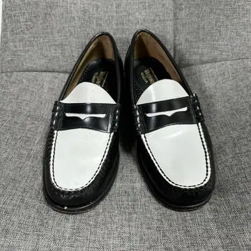 G.H. BASS & CO. GHBASS Larson 로퍼