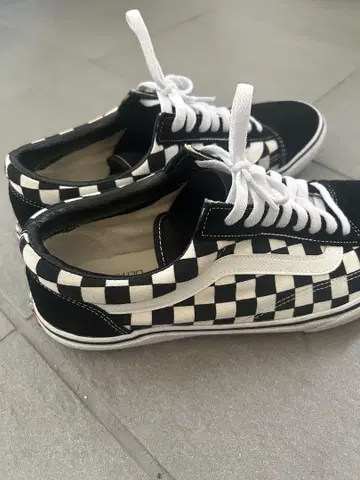 Vans 체커 패턴 스니커즈 28cm