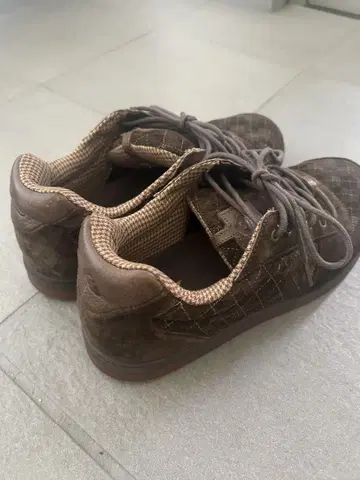 gravis 브라운 스웨이드 스니커즈 캐주얼 28.5cm