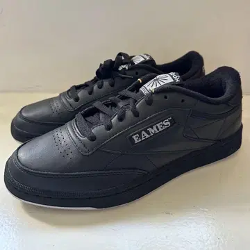 리복 x EAMES Club C